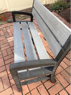 Free Plastic Outdoor bench