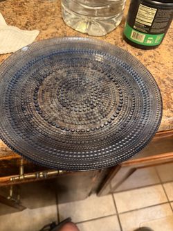 6 beautiful glass plates