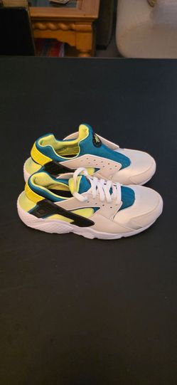 Nike Air Huarache Run GS Size 7Y