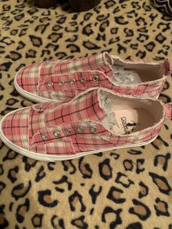 Women’s Corkys Pink Plaid Shoes Size 8