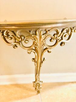 Vintage gold Syroco shelf