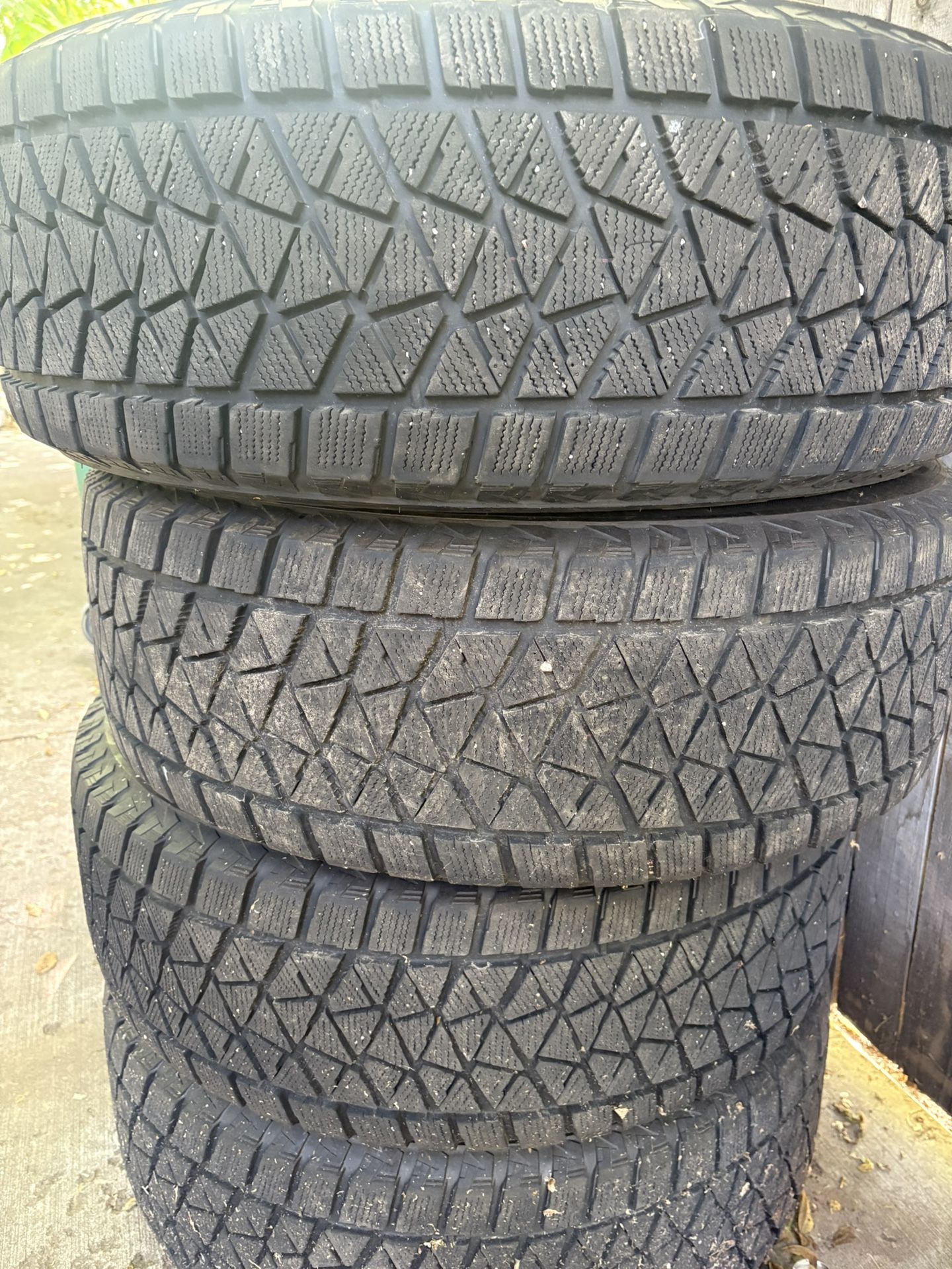 As New! Blizzak 275-65-18 Tires!