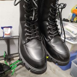 Women's Boots