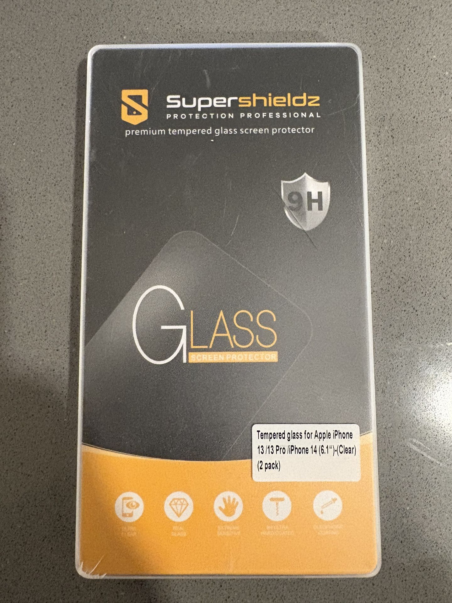 2 Pack Screensaver For iPhone 13/13pro And 14