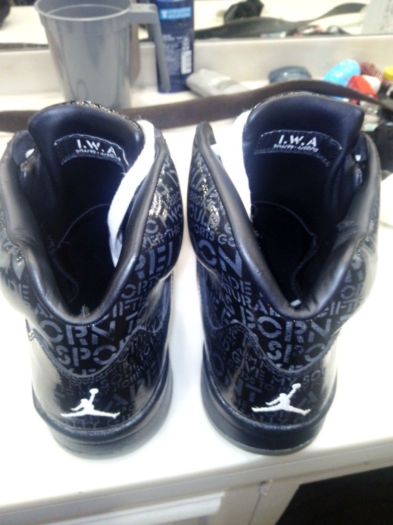 Air Jordan 5 Retro Doernbecher Freestyle Isaac Arzate for Sale in  Arlington, TX - OfferUp