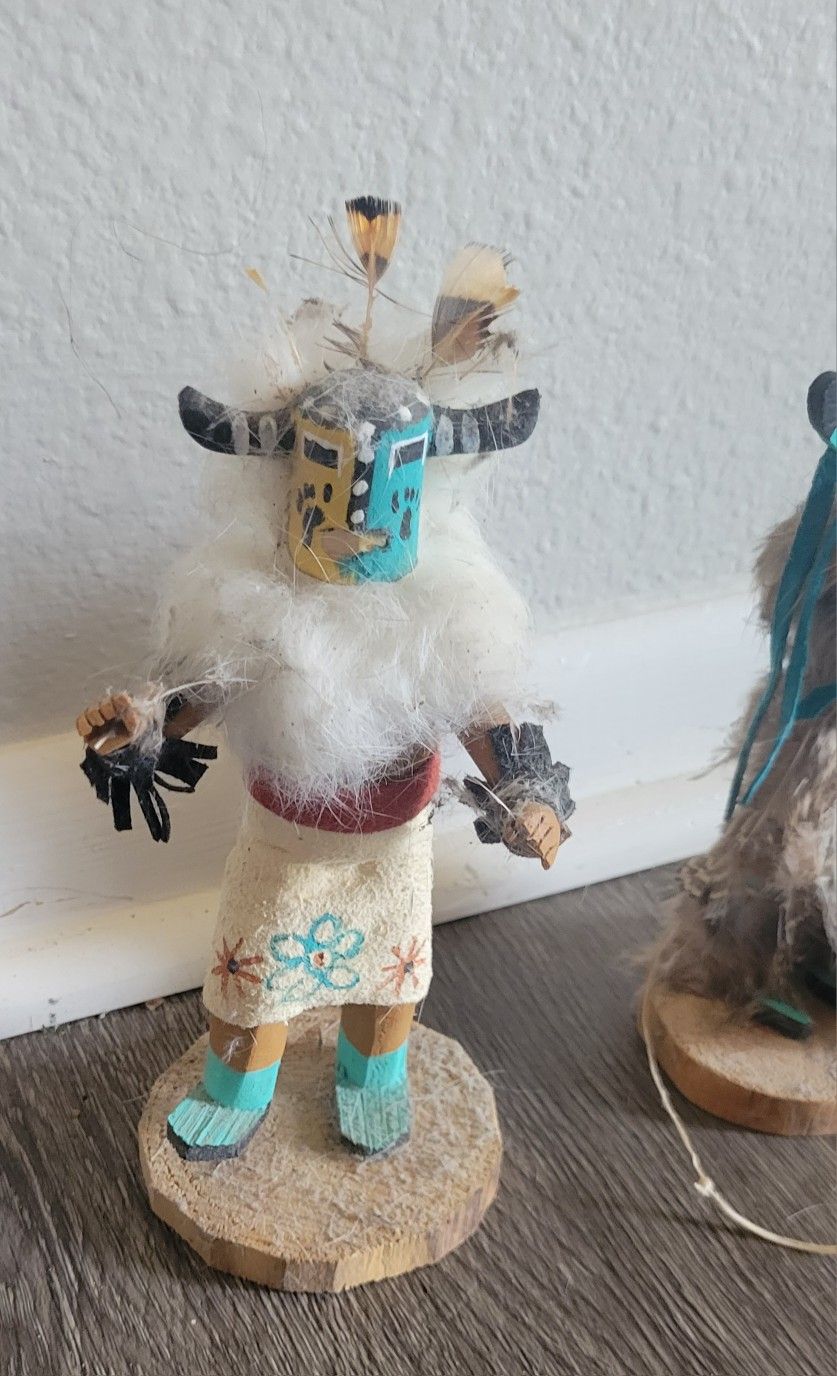 5 Kachina Dolls