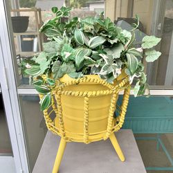 Unique, large plant pot holder with Martha Stewart resin plant pot included fake flowers not included