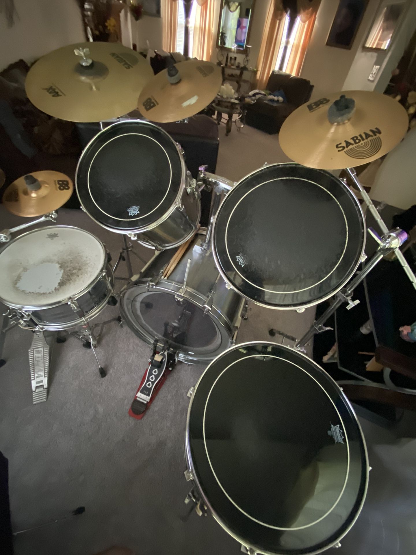 Tama Drums Set