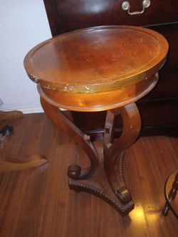 Vintage Biedermeier-Style Pedestal Accent Table / Plant Stand