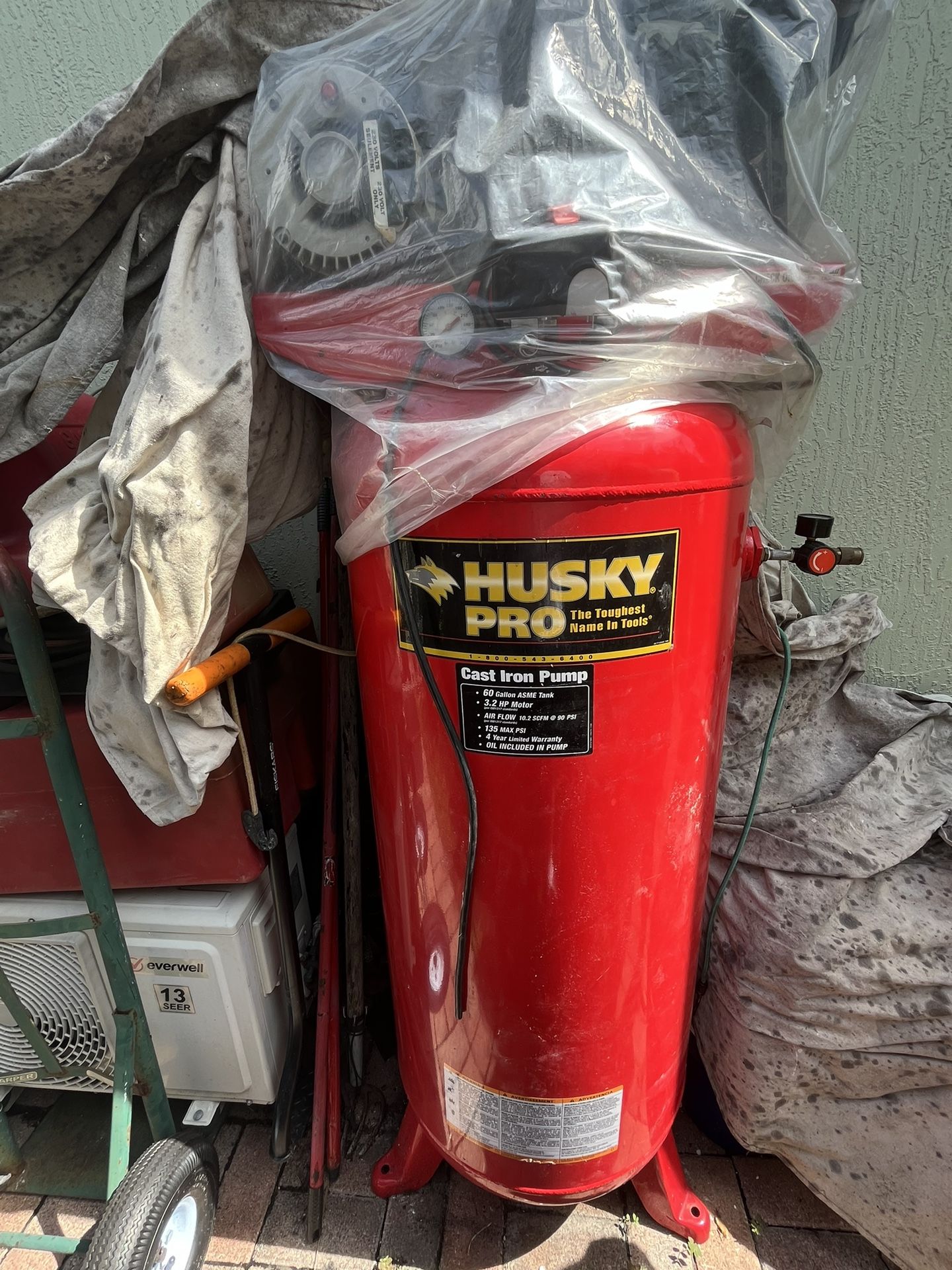 Husky Pro 60 Gallon Air Compressor - 3.2 HP, 135 PSI, Cast Iron Pump