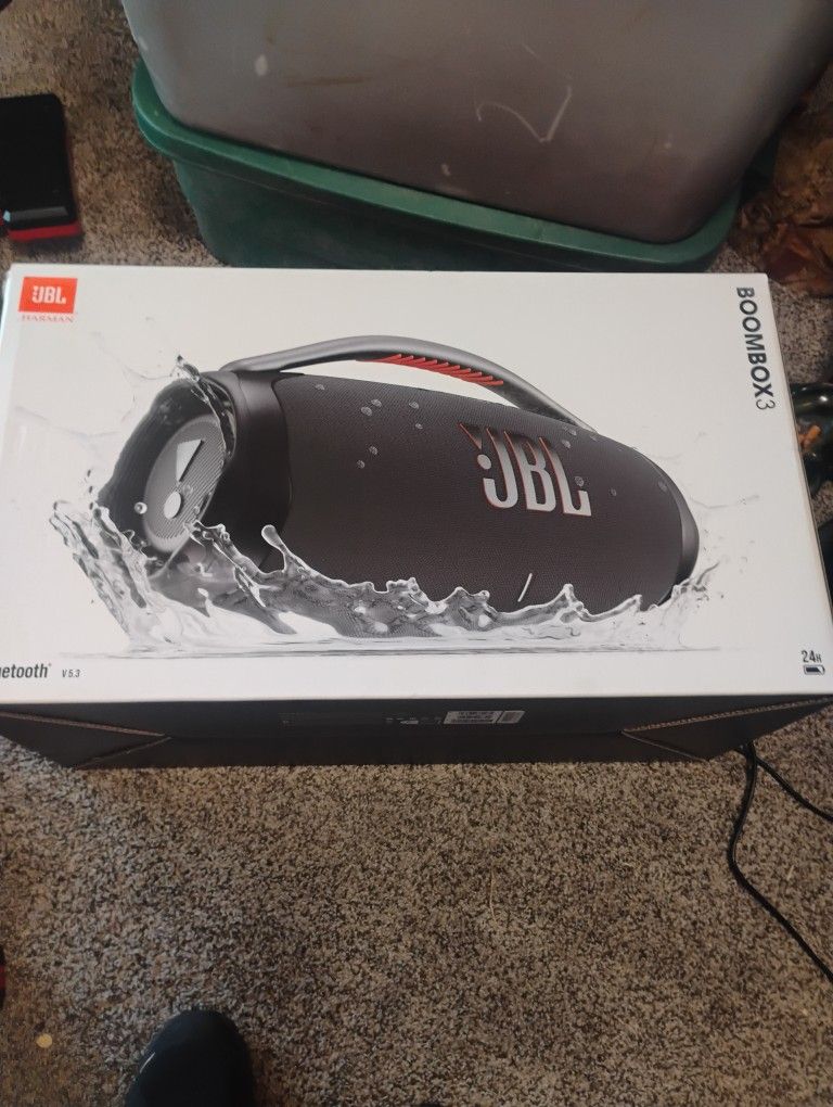 JBL Boombox 3