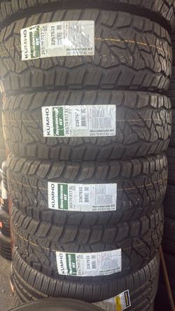 Kumho Road Venture RT 265/70R17 XL Tires Set of 4