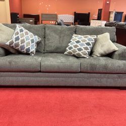 Brand New In The Box📦  |💲39 Down Payment | Dorsten Slate Sofa |‼️519$ Full Price‼️ By ASHLEY