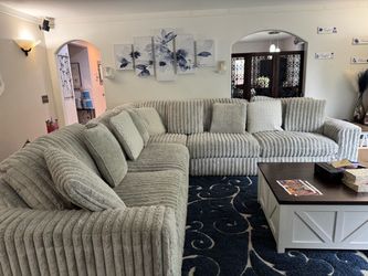Sectional couches 3 piece