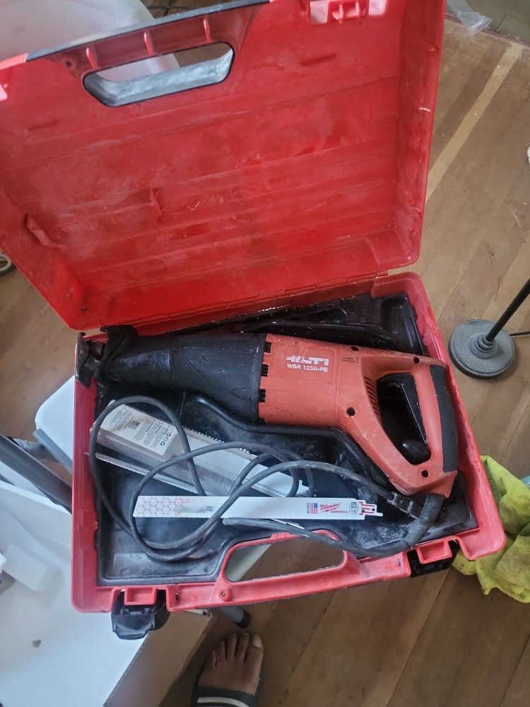 Hilti Wrs 1250 Saw Zalk