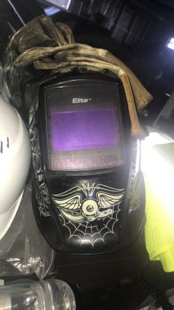 Elite welding helmet