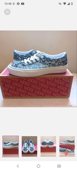 Vans multiple sizes read below