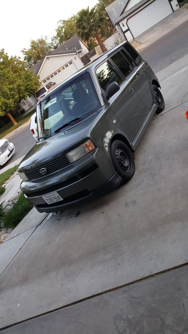 2005 Zion xb 180 miles. Salvage. Trade or sale for Sale in Sacramento, CA OfferUp