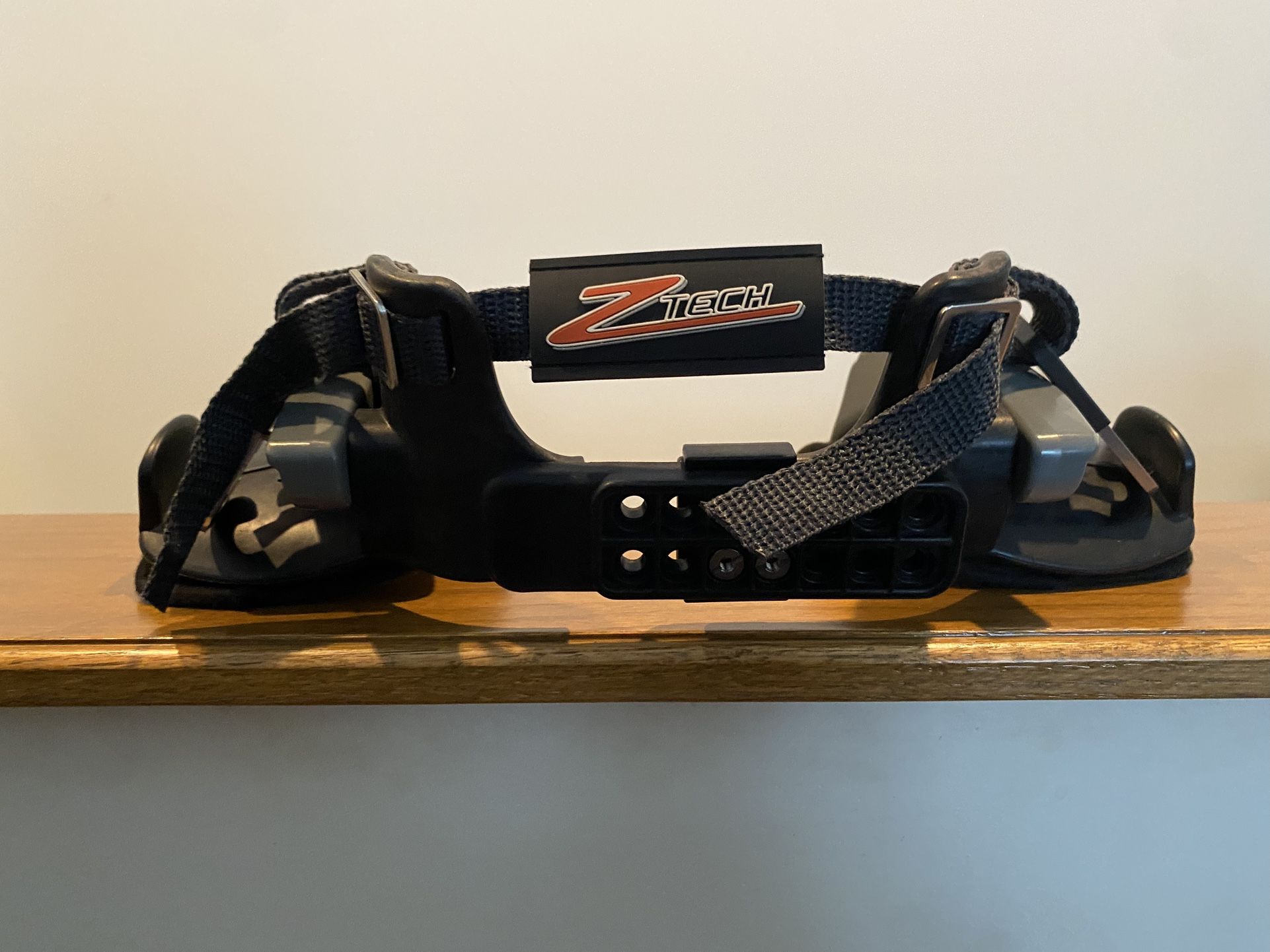 Ztech Racing Neck Device