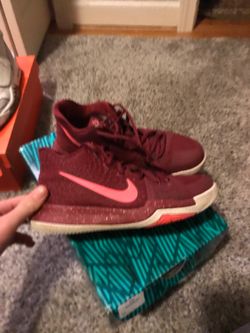 Kyrie 3 size 5y boys