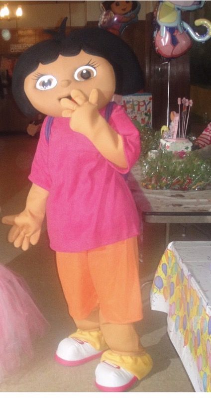 Mascot costume Dora