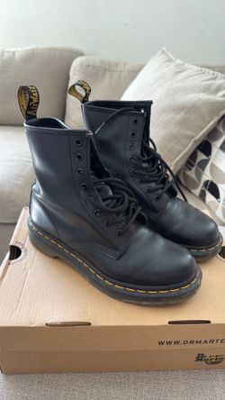 Dr Martins Boots