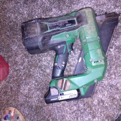 Hitachi Nail Gun