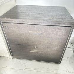 2-Drawer Filing Cabinet – Sturdy & Functional 