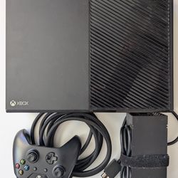 Xbox One 1TB w Controller & Cables 