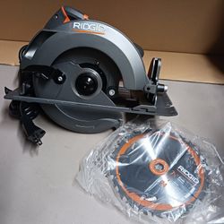 Rigid Heavy Duty Corded 7 1/4 In Circular Saw. New
