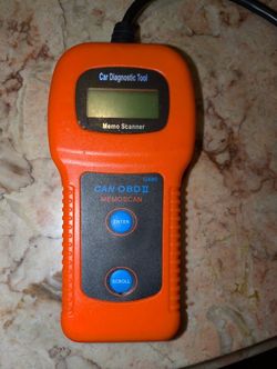 Memoscan U480 CAN OBDII Car Diagnostic Tool. 
