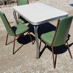 Vintage Midcentury Dining room Table Set - Choice if 3 Avocado Chairs or 4 Midcentury Chairs