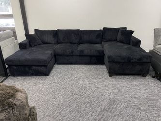 BRAND NEW BLACK U SHAPED SECTIONAL !! BEAUTIFUL/ DURABLE AND AFFORDABLE!