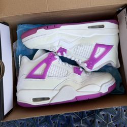 Jordan 4 Hyper Violet