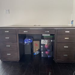 Professional Desk Custom Desk