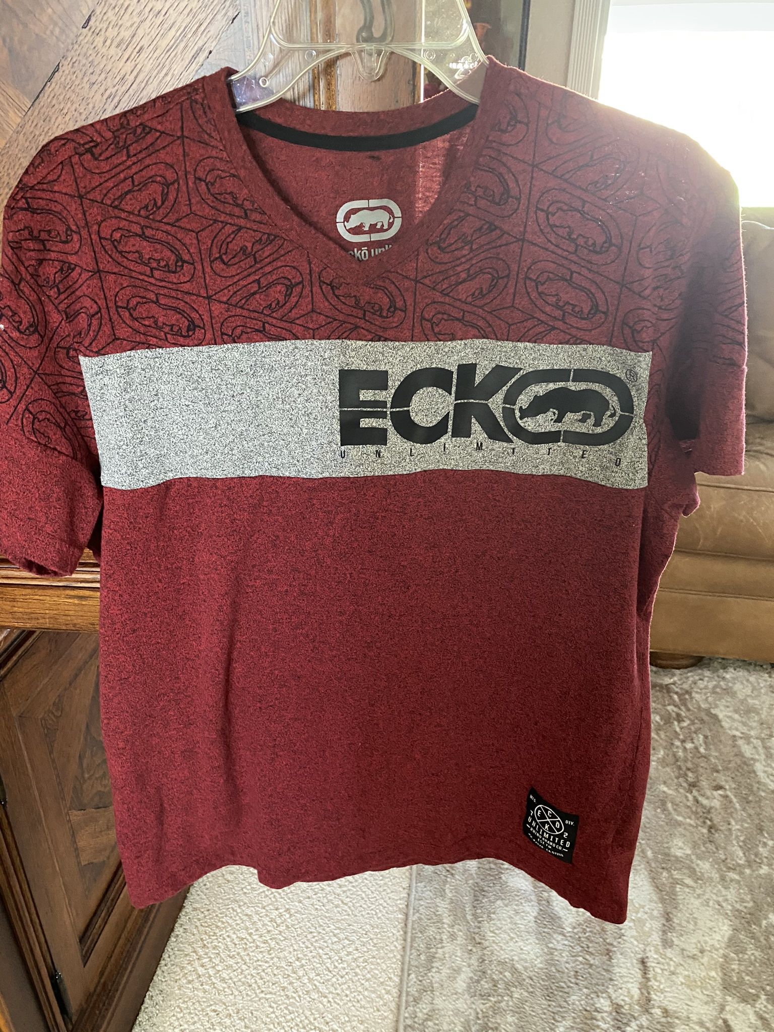 Ecko Unlimited Brand T- Shirt Size Large