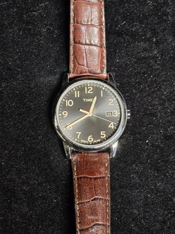 Timex Indiglo Men's Leather Strap Watch