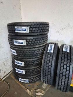 295/75r22.5