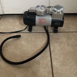 Slime 12V Tire Inflator Air Compressor w/ Case