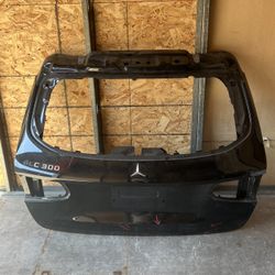 2016-2022 GLC300 MERCEDES BENZ REAR LIFTGATE TRUNK OEM
