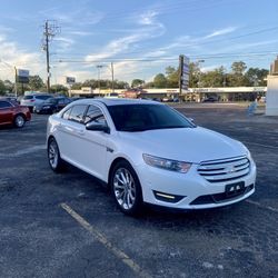 2013 Ford Taurus