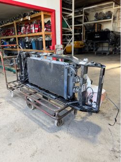 2014-2018 Chevy Silverado 1500 / GMC Sierra 1500 5.3L CORE SUPPORT OEM