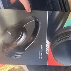 Bose Quietcomfort Headphones