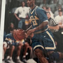 Autographed O’Bannon 8 x 10