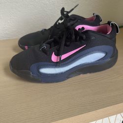 Girls Nike Size 3Y