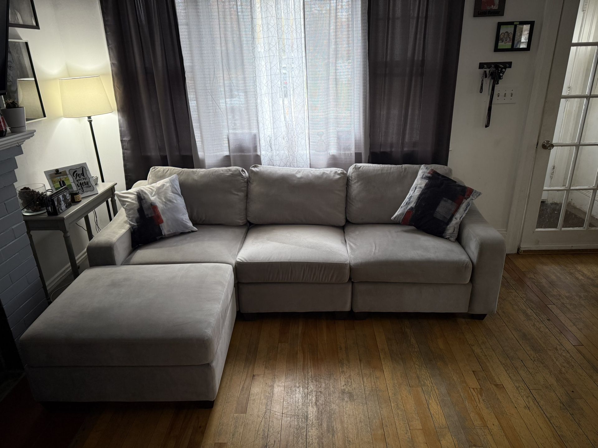 Mudular Couch