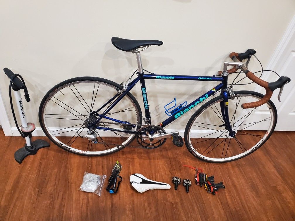 2003 Bianchi Brava Road Bike