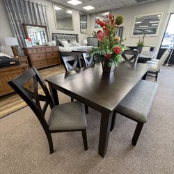 6 PC DINING TABLE 