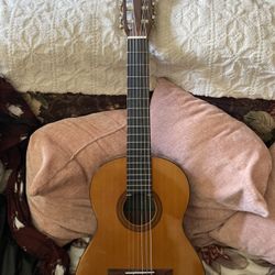Nice Classical Acoustic Won’t Break The Bank
