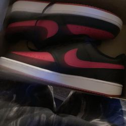 Black Red Nikes